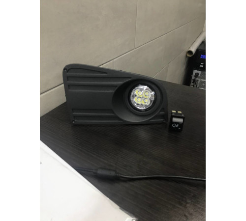 Протитуманка LED (діодна, пасажирська сторона) для Volkswagen Crafter 2006-2016 рр.