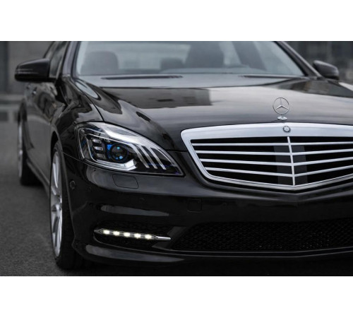 Рестайлінг фари (дизайн Maybach X222) для Mercedes S-сlass W221 2005-2013 рр.