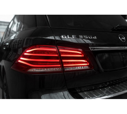 Задні ліхтарі Європа (2 шт) для Mercedes GLE/ML сlass W166 2011-2018 рр.