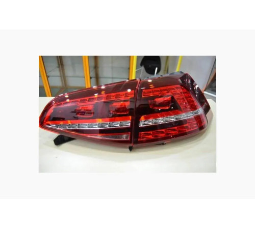 Задні LED ліхтарі з бігучим поворотом (2012-2017, 2 шт) для Volkswagen Golf 7/E-Golf 2012-2020 рр.