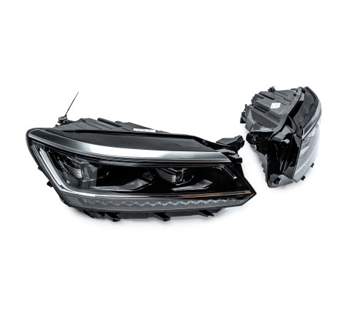 Передні фари з лампами (Для USA, 2015-2019, 2 шт) для Volkswagen Passat B8 2015-2023 рр.