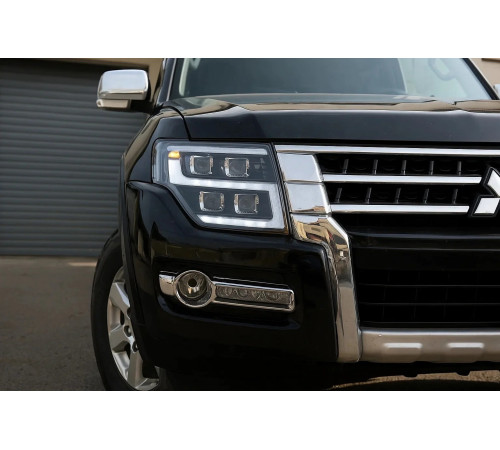 Передні фари LXR для Mitsubishi Pajero Wagon IV 2006-2021 рр.