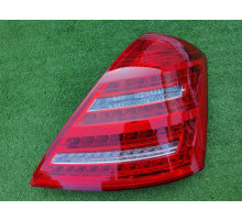 Уцінка Рестайлінг ліхтар правий (OEM, 1 шт) для Mercedes S-сlass W221 2005-2013 рр.