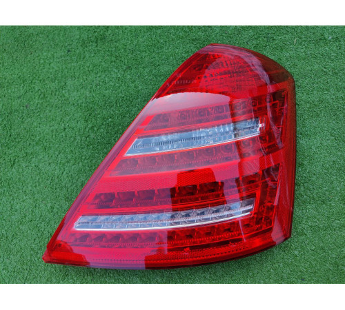 Уцінка Рестайлінг ліхтар правий (OEM, 1 шт) для Mercedes S-сlass W221 2005-2013 рр.