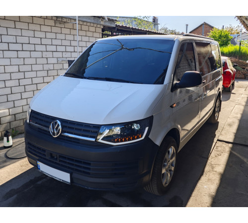 Передні фари з LED вогнями Black (2015-2019, 2 шт) для Volkswagen T6 2015-2024 рр.
